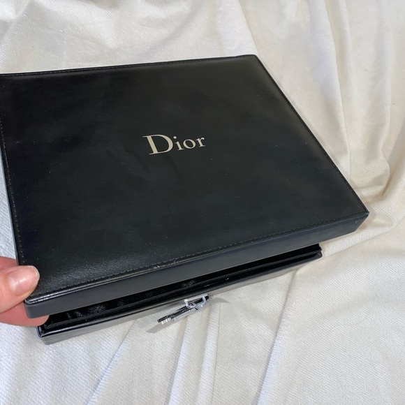 Dior Makeup Box - Picture 9 of 11